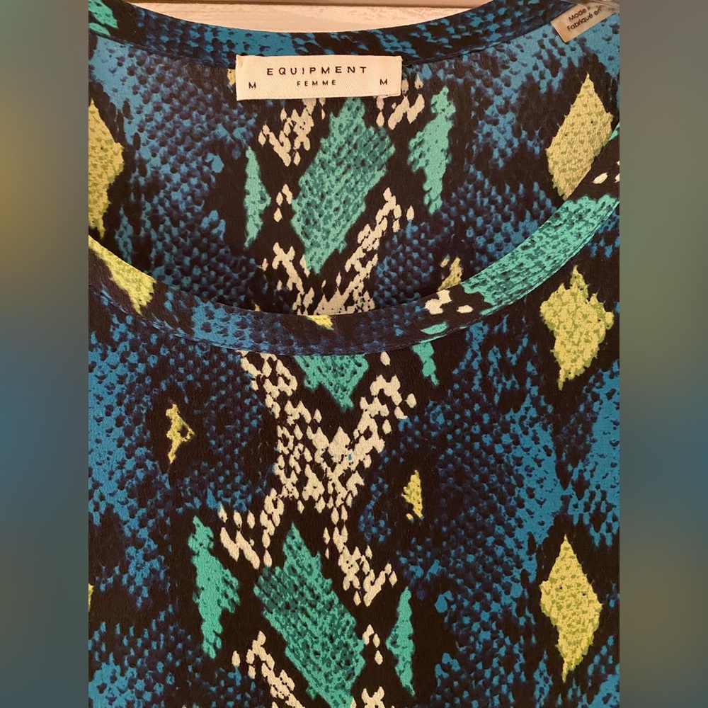 Equipment Silk Blouse With Sheer Sleeves, Excelle… - image 4